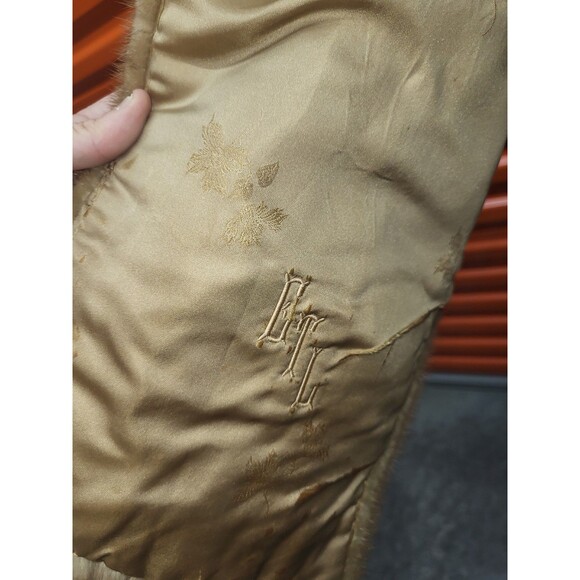 Vtg. 1950s Arthur Rosenbaum NYC Fur Shole - Picture 10 of 10